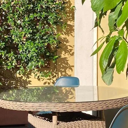 Lägenhet Coloniola House *